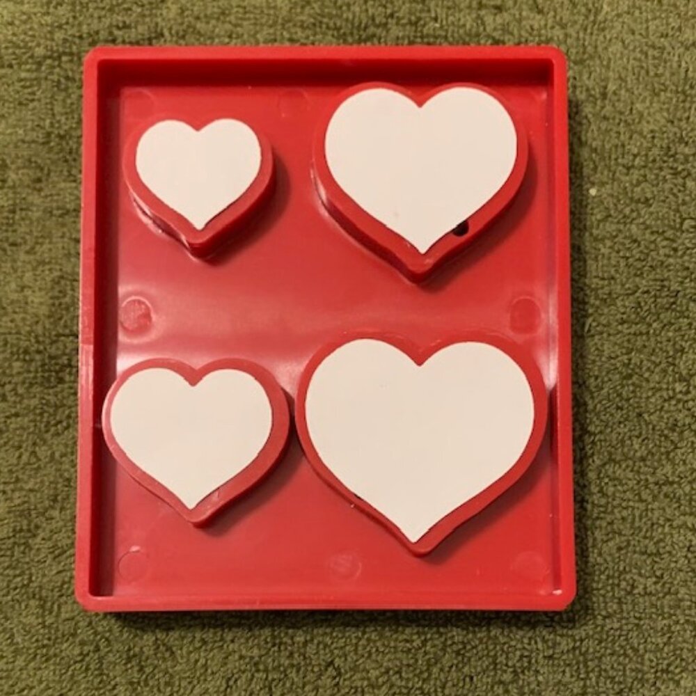 Sizzix™ Red Die-Cutter "Hearts" - #38-0157 - Picture 3 of 4